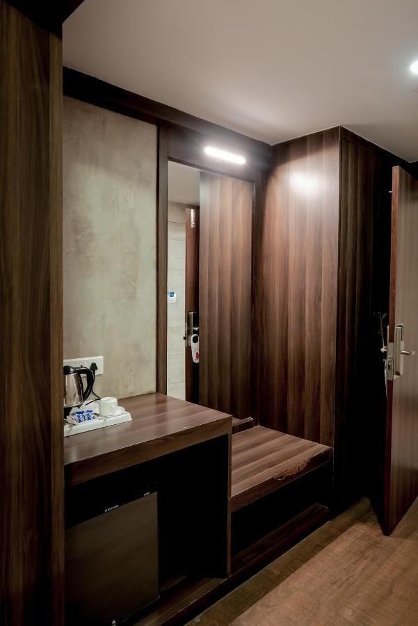 Hotel Highway King Behror Buitenkant foto